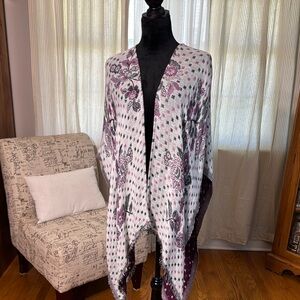 Chico’s Purple and White Asymmetrical Cape with Dramatic Silhouette